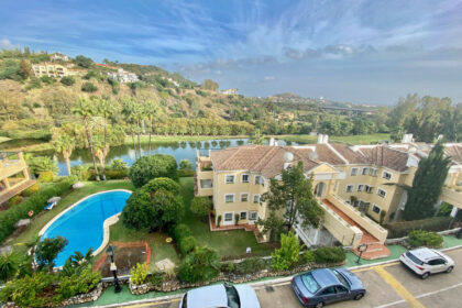 c7c70412b0478fc0e4687ccf49b0086d - 1