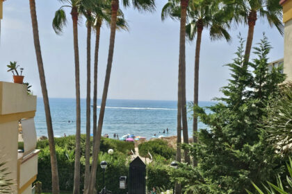 c96ffe1fae6654433f118b52bfefde51 - 20