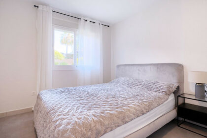 ca0b6170431e4511eaed8f740d8f2d2c - 14