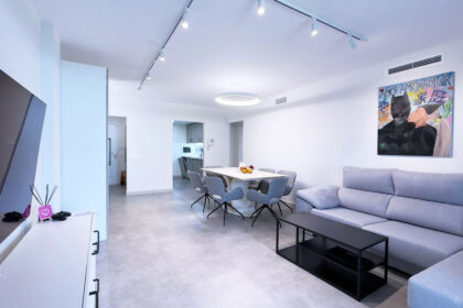 ca0b6170431e4511eaed8f740d8f2d2c - 4