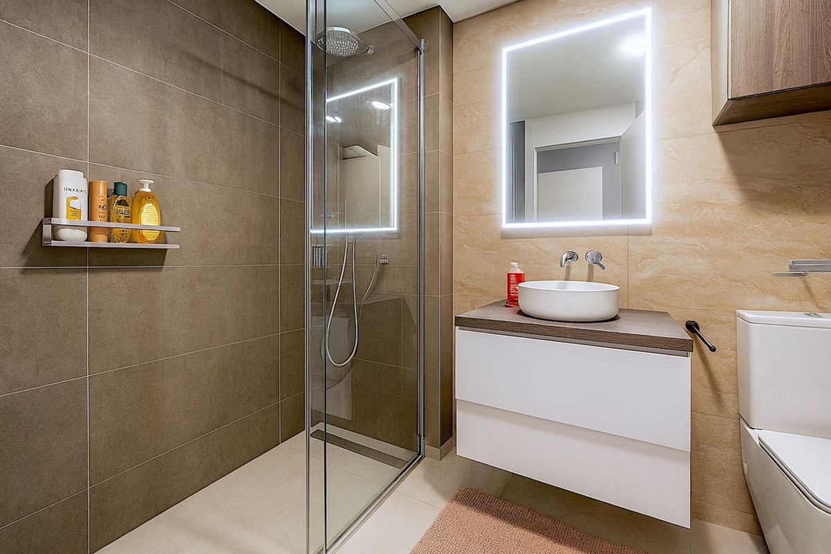 ca40293524312571a73a25a179568d54 - 17