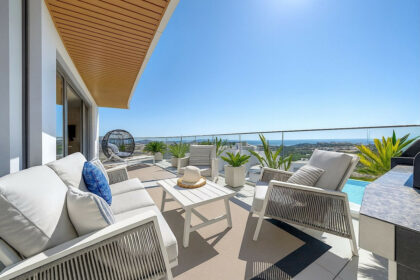 ca40293524312571a73a25a179568d54 - 19