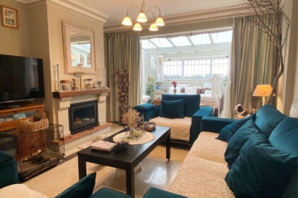 ca698e85f2c82ed99ce3e38cc3569d8c - 1