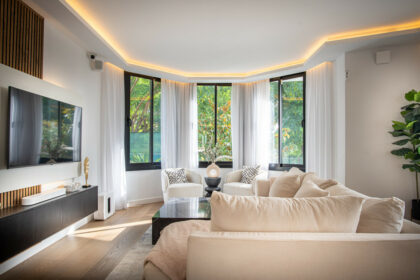 cb9268fa60e8e3f81c73b3a09d745df5 - 10