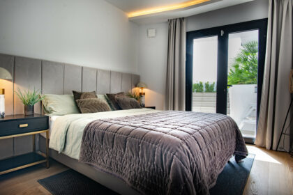 cb9268fa60e8e3f81c73b3a09d745df5 - 24