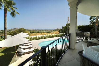 cb9268fa60e8e3f81c73b3a09d745df5 - 30