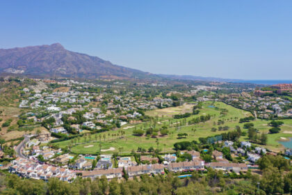 cb9268fa60e8e3f81c73b3a09d745df5 - 38