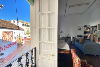 cb9b4f0f68b41af460675a238abaff69 - 19