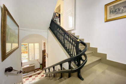 cb9b4f0f68b41af460675a238abaff69 - 25