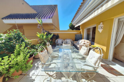 cc1eb15702ebe4186ac1604e696d7684 - 12