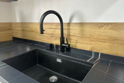 cd0490a5ea7ebb70c88d1a6d10c03660 - 12