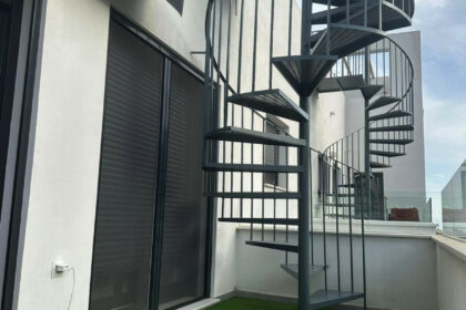 cd0490a5ea7ebb70c88d1a6d10c03660 - 23