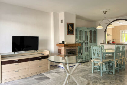 cd0dd179d0fa572663108633a5b1be0d - 11