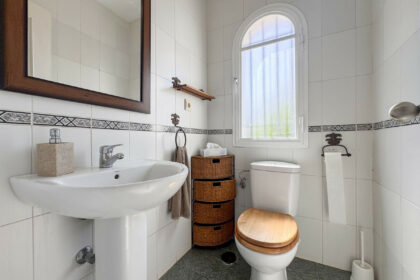 cd0dd179d0fa572663108633a5b1be0d - 16