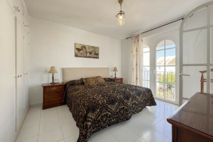 cd0dd179d0fa572663108633a5b1be0d - 20