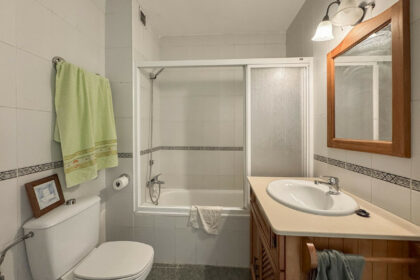 cd0dd179d0fa572663108633a5b1be0d - 29