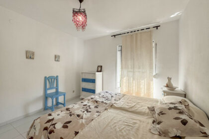 cd0dd179d0fa572663108633a5b1be0d - 32