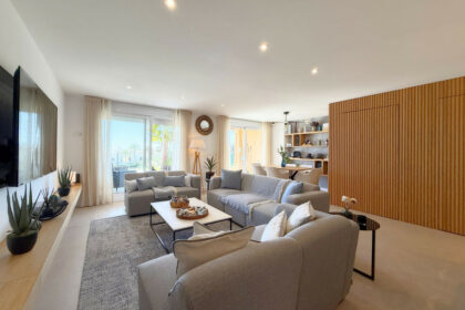 cd30a6a267686f84d9c84e6ba6e18824 - 9