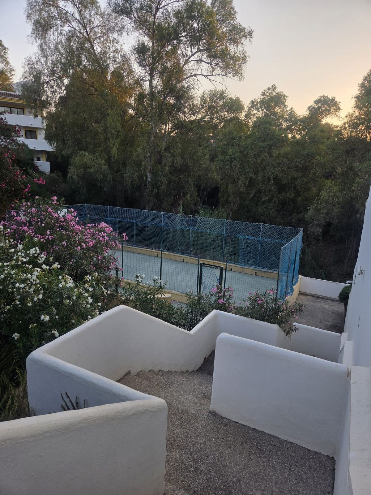 cd431d009a9addd6e364937b75be882f - 11