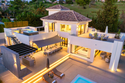 cd5ec4207d0c5af802be40f74c9f9d3a - 1