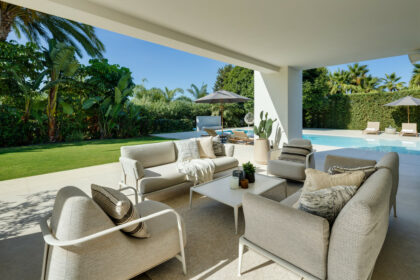 cd5ec4207d0c5af802be40f74c9f9d3a - 11