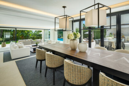 cd5ec4207d0c5af802be40f74c9f9d3a - 4