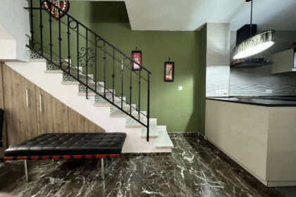 cd5f1d71492f88582f323cb01ce55b67 - 12