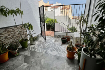 cd5f1d71492f88582f323cb01ce55b67 - 23