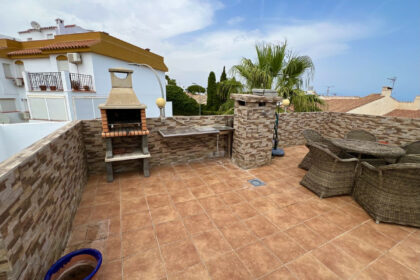 cd5f1d71492f88582f323cb01ce55b67 - 4