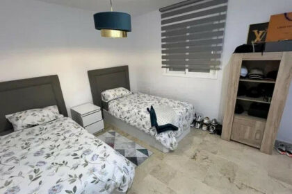 cd6cc9aade7451d812fda4028eaa7d79 - 13