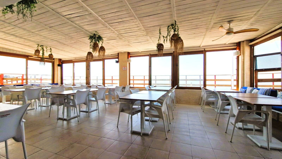 ce39c81eb5cd5d74cccd95f040d4706e - 21