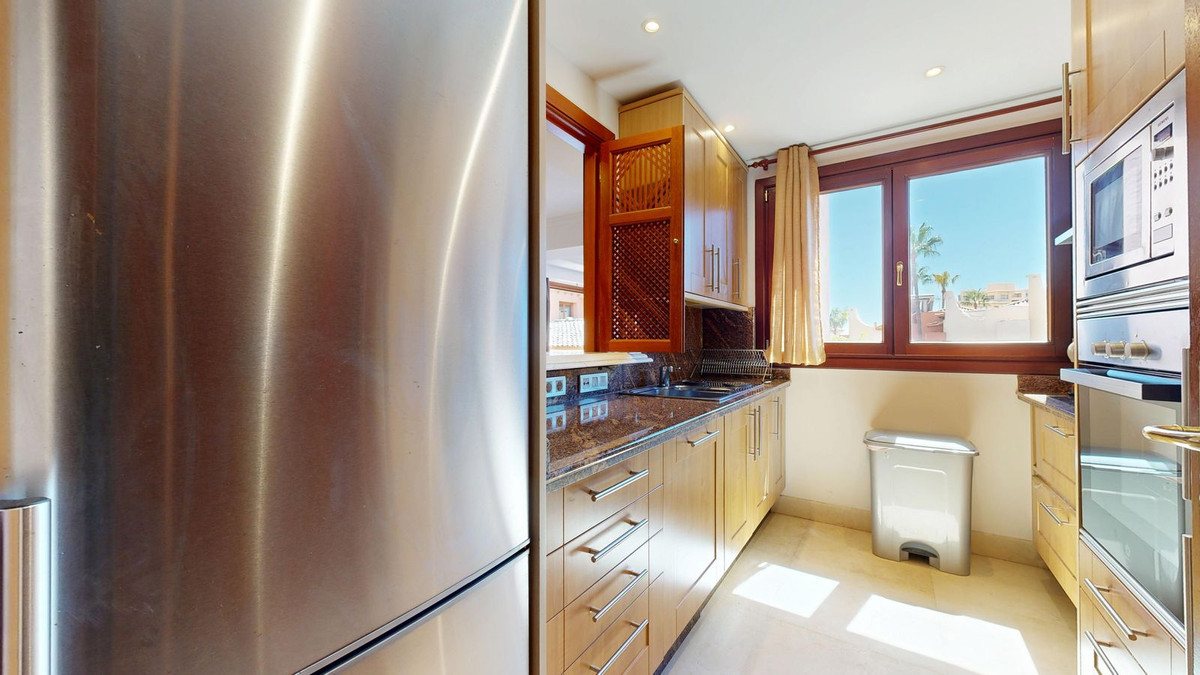 ce84625174a4811f224eb5263b4e5579 - 11