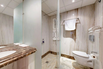 ce84625174a4811f224eb5263b4e5579 - 22