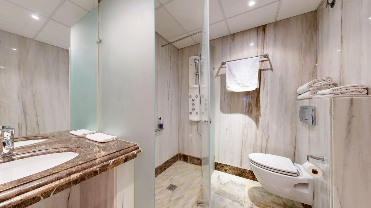 ce84625174a4811f224eb5263b4e5579 - 22