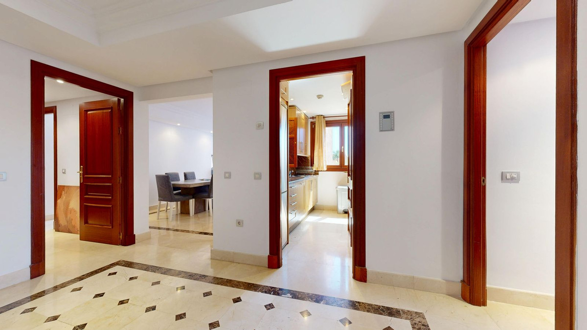 ce84625174a4811f224eb5263b4e5579 - 25