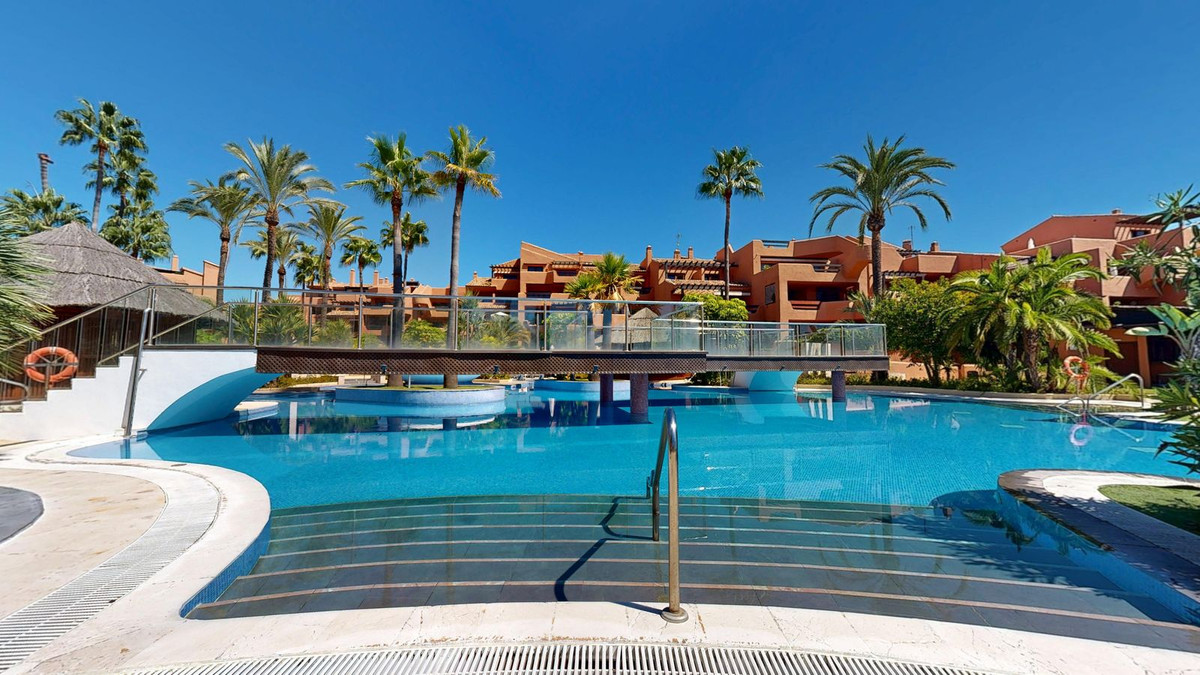 ce84625174a4811f224eb5263b4e5579 - 35