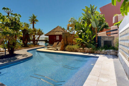 ce84625174a4811f224eb5263b4e5579 - 38