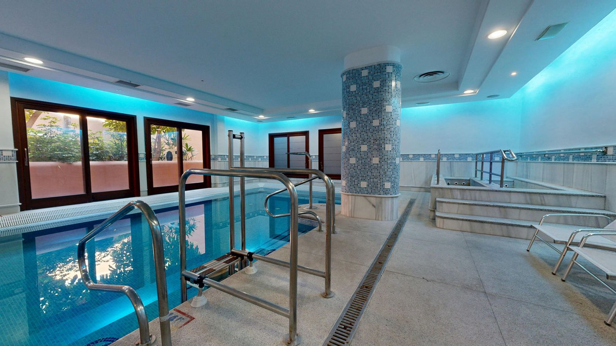 ce84625174a4811f224eb5263b4e5579 - 41