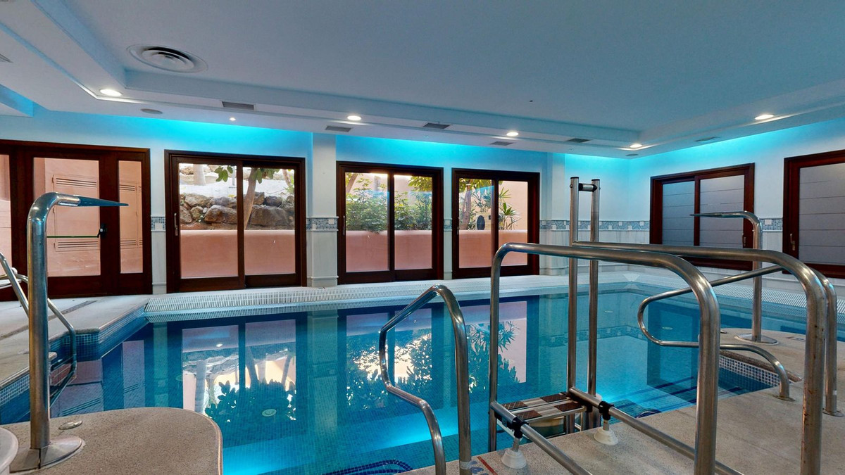 ce84625174a4811f224eb5263b4e5579 - 42