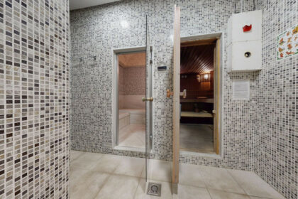 ce84625174a4811f224eb5263b4e5579 - 43