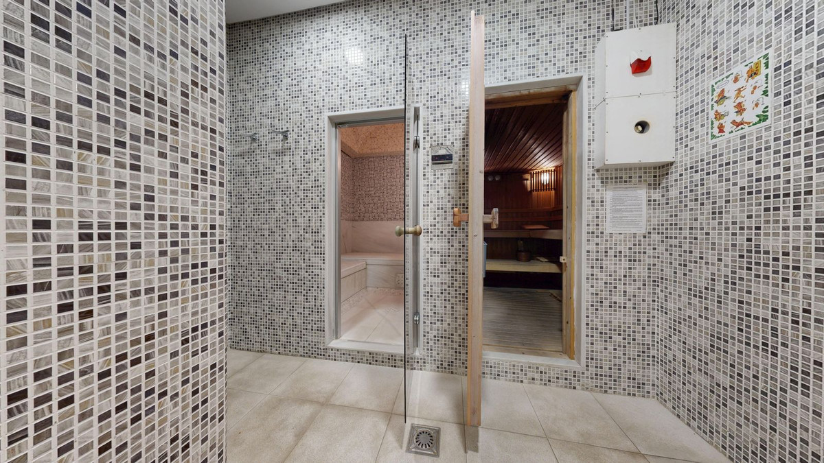 ce84625174a4811f224eb5263b4e5579 - 43