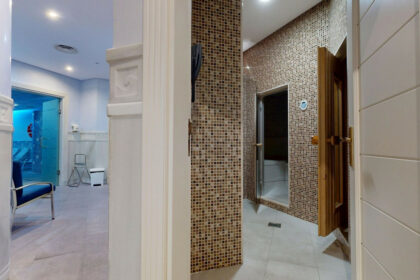 ce84625174a4811f224eb5263b4e5579 - 44