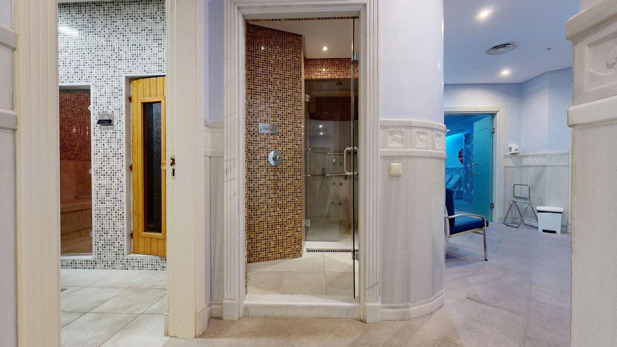 ce84625174a4811f224eb5263b4e5579 - 46