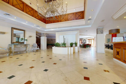 ce84625174a4811f224eb5263b4e5579 - 49