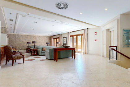 ce84625174a4811f224eb5263b4e5579 - 50