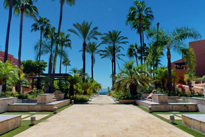 ce84625174a4811f224eb5263b4e5579 - 54