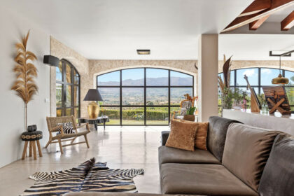 d016d5bedd1ee3ba91263f79ff660d89 - 17