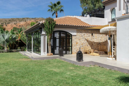 d016d5bedd1ee3ba91263f79ff660d89 - 6