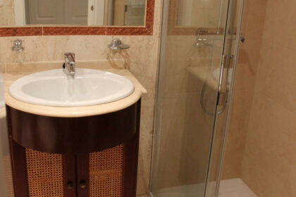 d019312ff24c344760c7815e6b9e3ede - 10