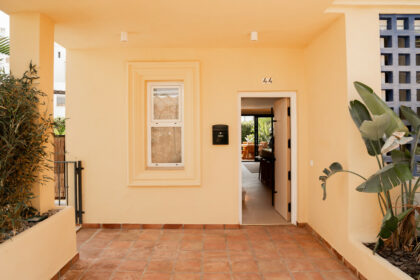 d12ec1f0cbd732c5e333ac77caeb204c - 43